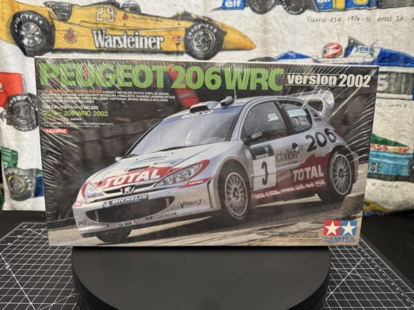 2002 Peugeot 206 WRC 1:24 Model Tamiya