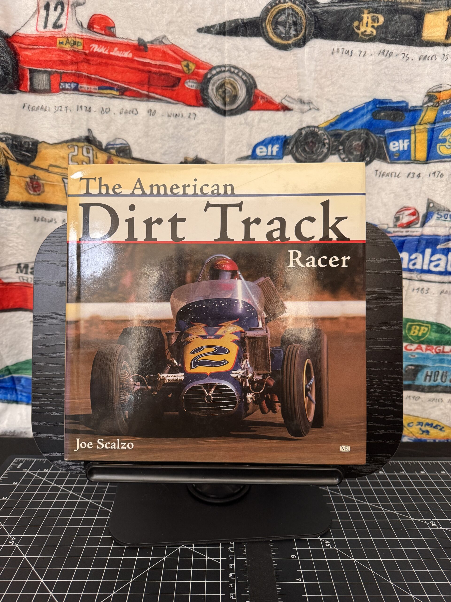 The American Dirt Track Racer